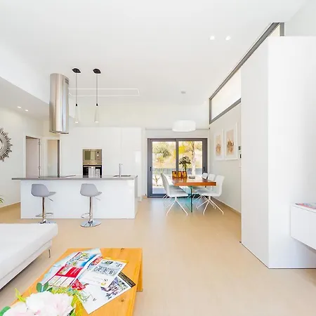 Villa Alegria Id 6 *